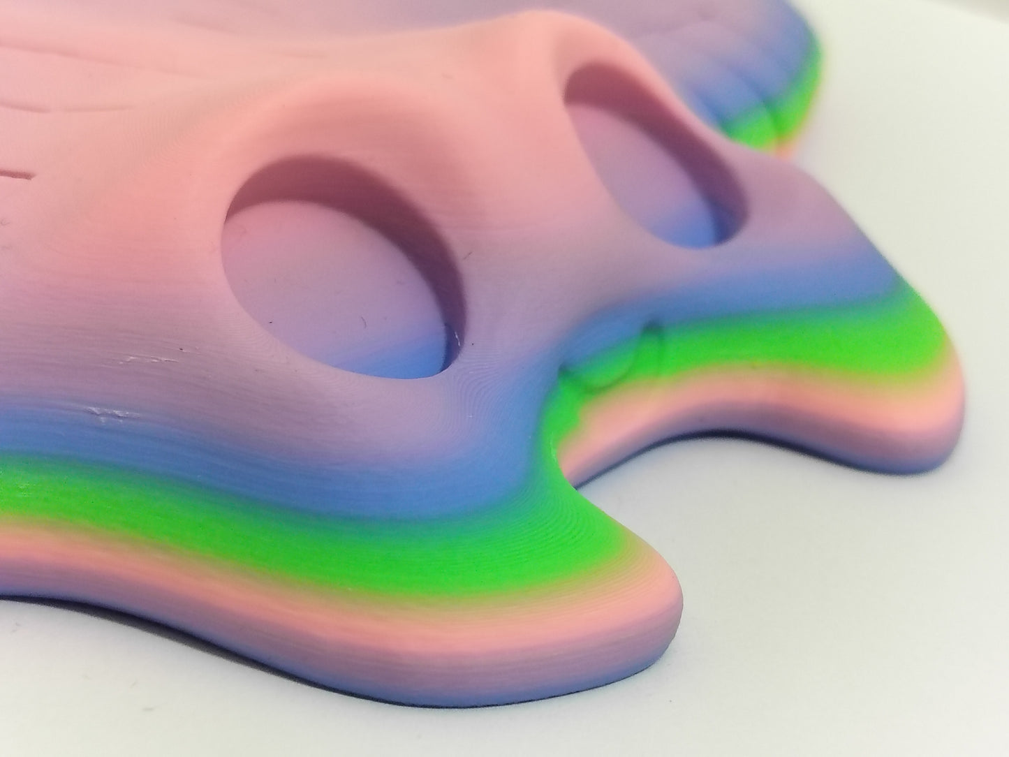 Incredible 25" flexi stingray in rainbow filament